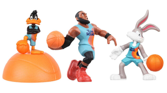 Los Looney Tunes están de vuelta y unen fuerzas con LeBron James en un mundo cibernético