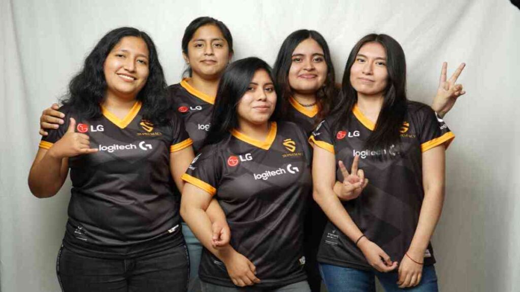 supremacy gaming mujeres