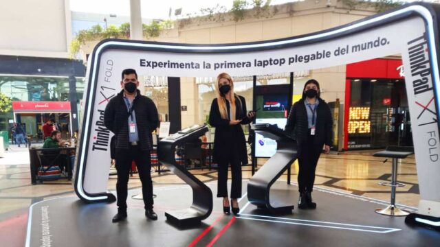 Lenovo inaugura nueva zona de experiencia para interactuar con la ThinkPad X1 Fold