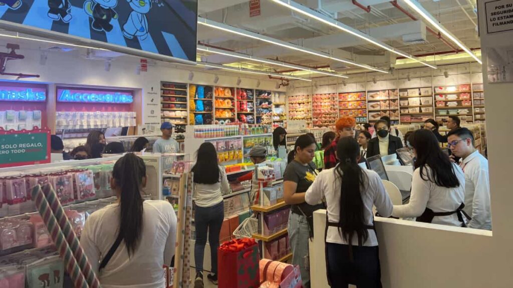 Miniso llega al Centro de Lima