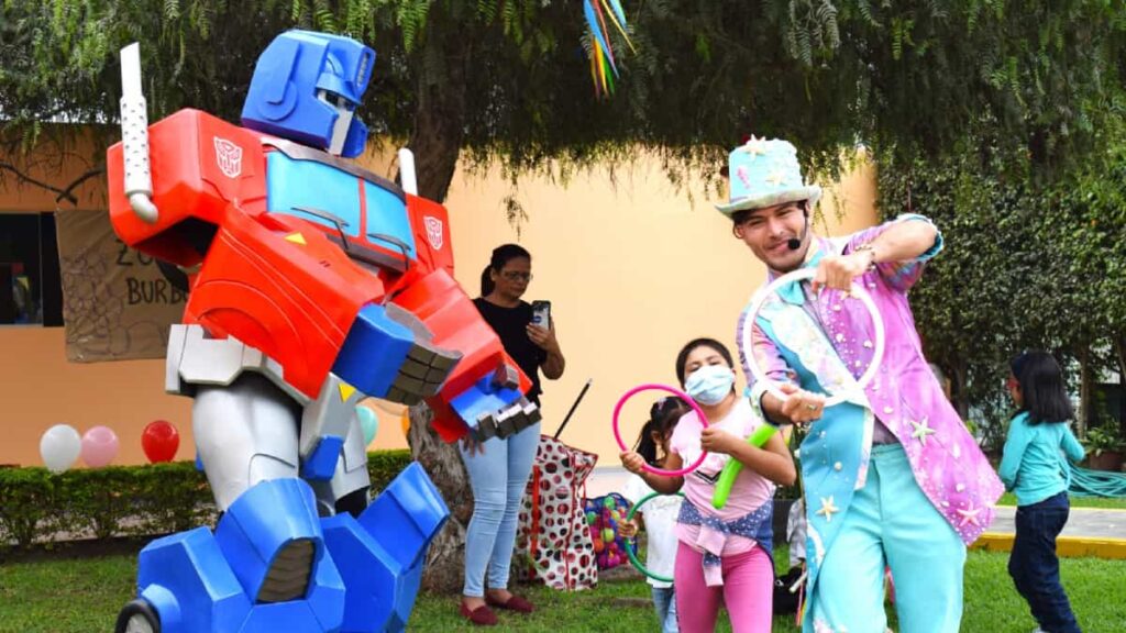 Hasbro y Casa Ronald McDonald Perú se unen para brindar esperanza