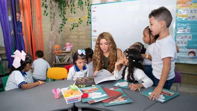 Shakira inaugura nuevo colegio Pies Descalzos en Barranquilla