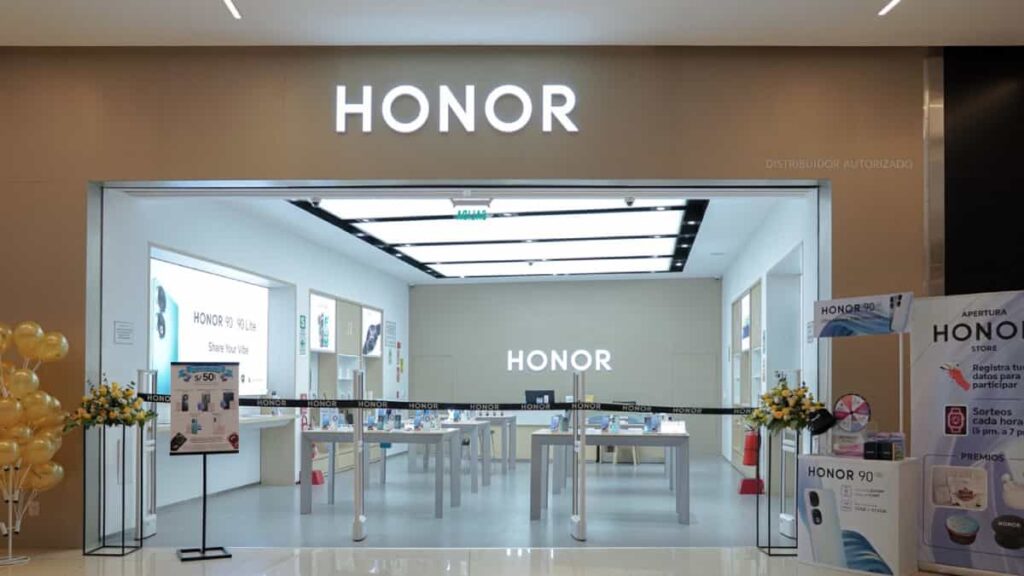 Honor continúa con su expansión y llega a Puruchuco