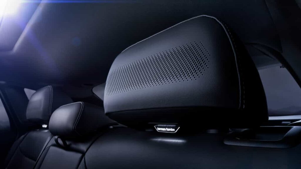 Harman anuncia el lanzamiento de los nuevos subwoofers rasos y cajas