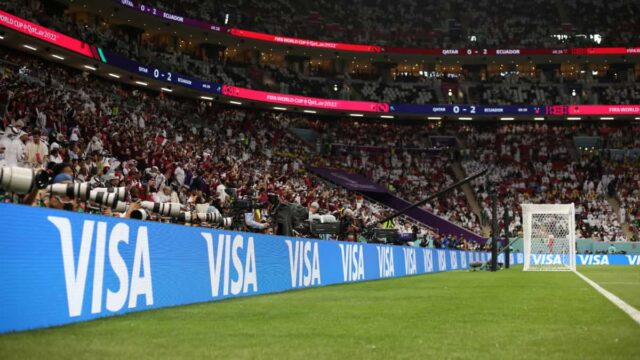 FIFA extiende sociedad mundial con Visa hasta 2026