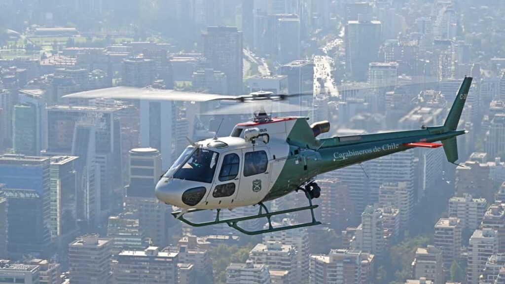 Airbus Helicopters entrega el primer H125 a Carabineros de chile