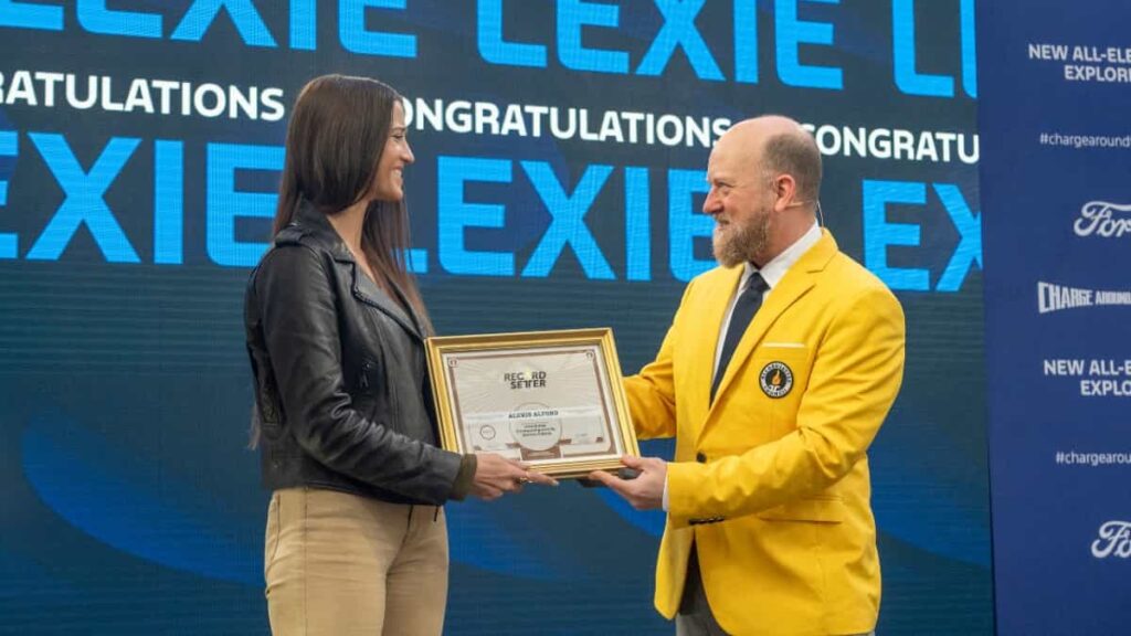 Lexie Alford batió récord mundial con un Ford 100% eléctrico