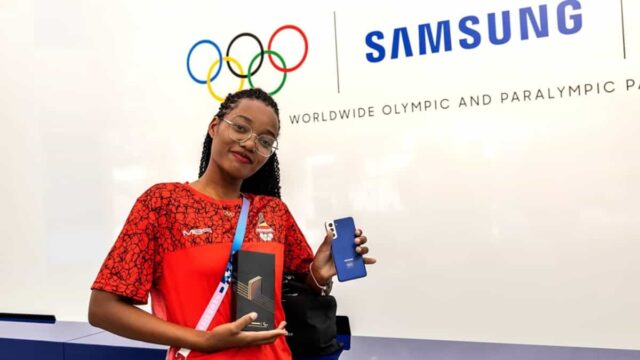 Samsung entrega un Galaxy Z Flip6 Edición Olímpica a cada atleta en París 2024