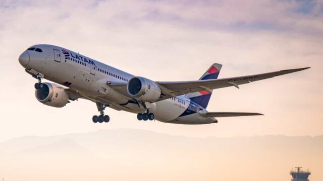 Latam Airlines Perú se convierte en la primera aerolínea en obtener la segunda estrella del programa Huella de Carbono del Minam