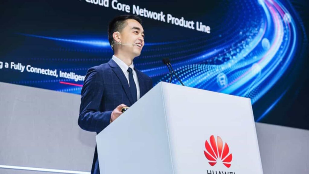 Huawei presenta la primera red central de IA para agentes inteligentes